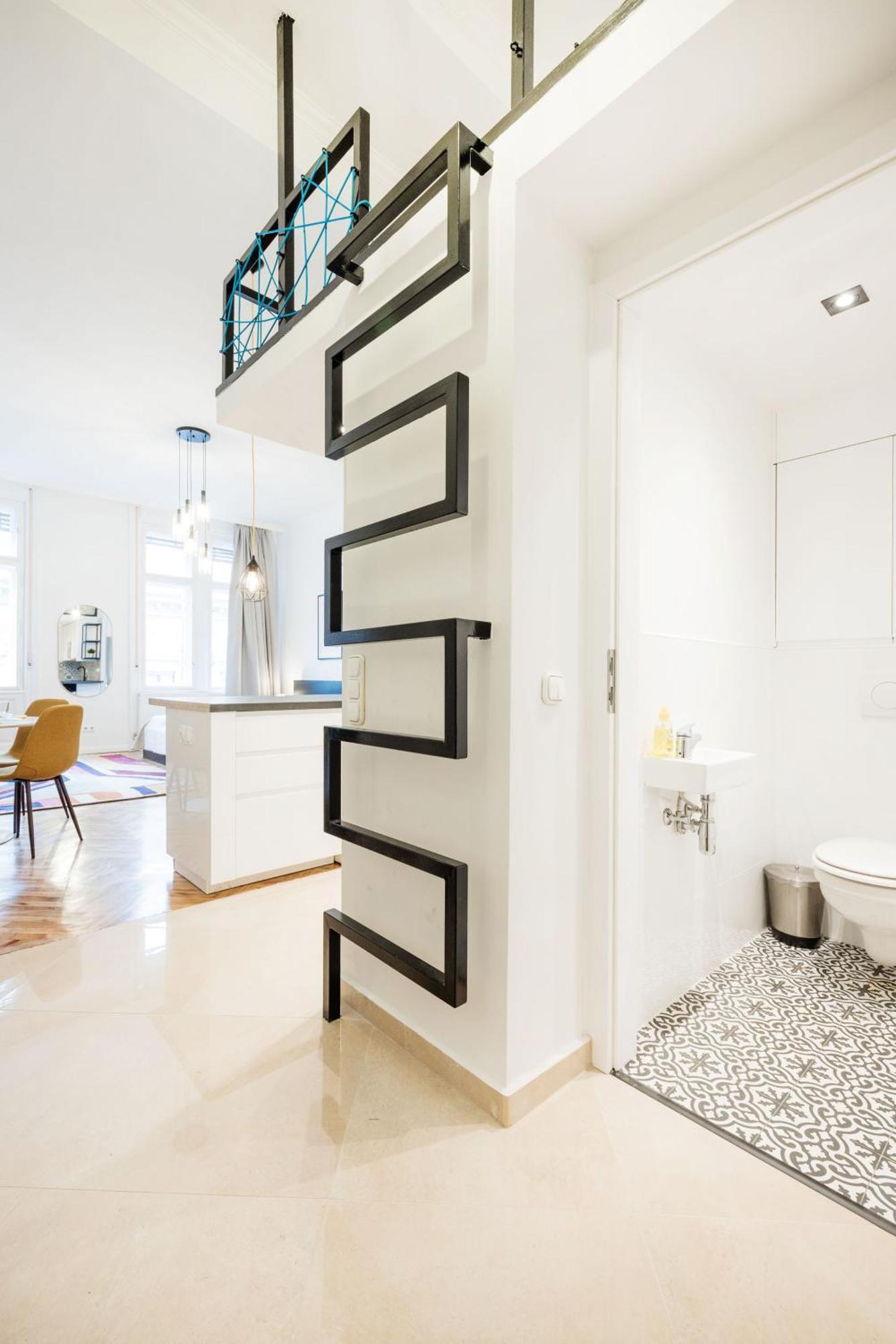 Apartment Your Charming At Parliament *
